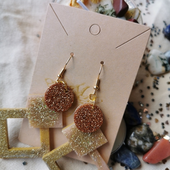 Earrings - Picture 2 of 6